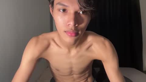 Snapshot of slim_sensation chatting on November 14, 2025, 1:43 pm slim_sensation online show from November 14, 2025, 1:43 pm