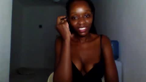 Snapshot of slimandthick1 chatting on February 23, 2026, 11:13 pm slimandthick1 online show from February 23, 2026, 11:13 pm