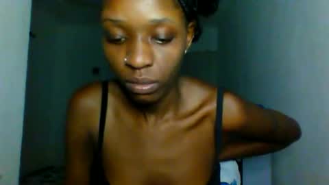 slimandthick1 online show from May 3, 2026, 7:09 pm