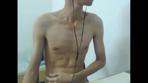 Snapshot of slimboner89 chatting on January 5, 2025, 2:19 pm slimboner89 online show from January 5, 2025, 2:19 pm