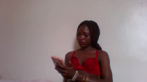 slimdiva online show from September 18, 2025, 7:21 am
