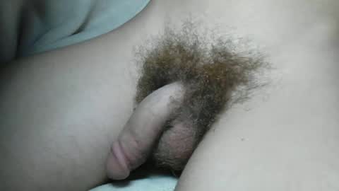 Snapshot of slimhungyvng chatting on June 26, 2026, 5:06 pm slimhungyvng online show from June 26, 2026, 5:06 pm