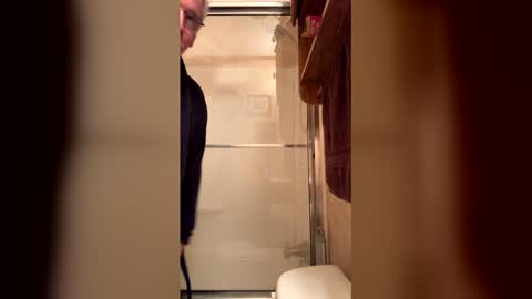 slimjim061560 online show from March 14, 2026, 12:06 am