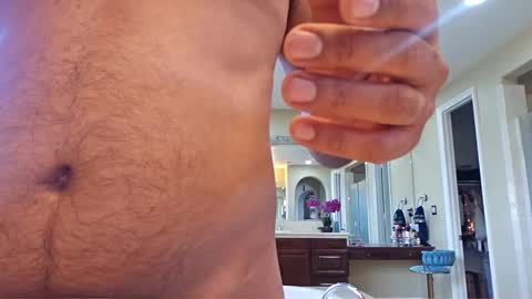 Snapshot of slimjimorange9 chatting on September 24, 2025, 12:03 am slimjimorange9 online show from September 24, 2025, 12:03 am