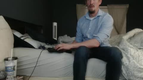 slimjp online show from March 3, 2026, 12:50 am