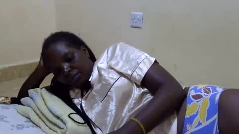 slimmygal online show from January 27, 2025, 3:37 am
