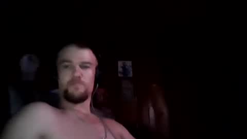 Snapshot of slimsleezy099 chatting on October 11, 2025, 8:46 am Slimsleezy online show from October 11, 2025, 8:46 am