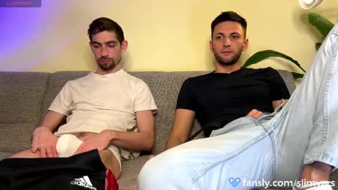 Snapshot of slimvers chatting on March 7, 2025, 6:54 pm Art  online show from March 7, 2025, 6:54 pm