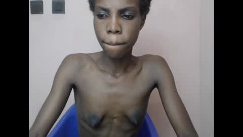 slimzyxdoll online show from February 3, 2025, 8:46 am
