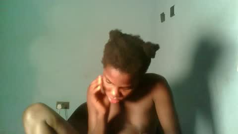 Snapshot of slimzyxdoll chatting on September 22, 2025, 4:03 am slimzyxdoll online show from September 22, 2025, 4:03 am