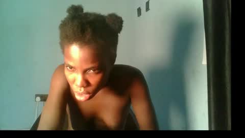 Snapshot of slimzyxdoll chatting on September 26, 2025, 11:25 am slimzyxdoll online show from September 26, 2025, 11:25 am