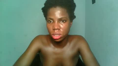 Snapshot of slimzyxdoll chatting on October 13, 2025, 9:59 pm slimzyxdoll online show from October 13, 2025, 9:59 pm