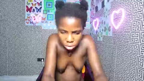 Snapshot of slimzyxdoll chatting on October 23, 2025, 2:44 am slimzyxdoll online show from October 23, 2025, 2:44 am