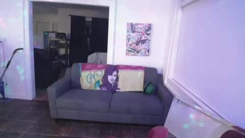 Snapshot of slomoblendz chatting on March 12, 2025, 4:19 am slomoblendz online show from March 12, 2025, 4:19 am