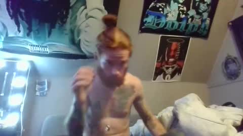 Snapshot of slomoblendz chatting on February 21, 2026, 3:24 pm slomoblendz online show from February 21, 2026, 3:24 pm