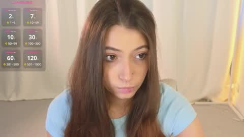 Emilia online show from October 21, 2025, 12:17 pm