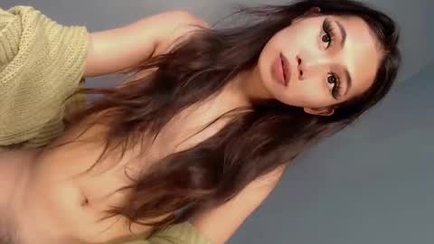 slut4attention online show from April 21, 2026, 6:09 am