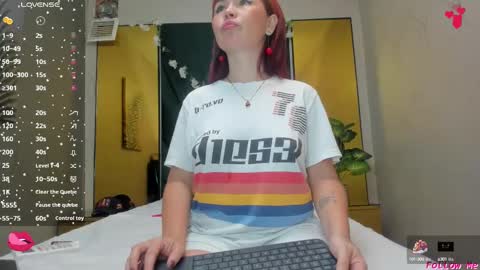 Snapshot of slut_milf4u chatting on February 26, 2025, 11:09 am Paola online show from February 26, 2025, 11:09 am