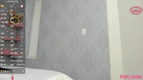 Snapshot of slut_milf4u chatting on March 4, 2025, 3:15 pm Paola online show from March 4, 2025, 3:15 pm