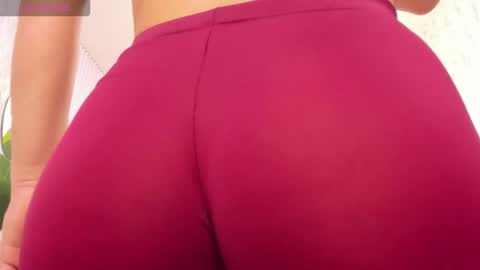 Paola  online show from March 21, 2026, 6:44 pm