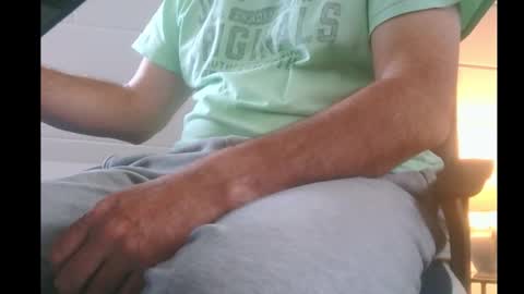  SLUTIAM   online show from September 26, 2025, 9:02 am