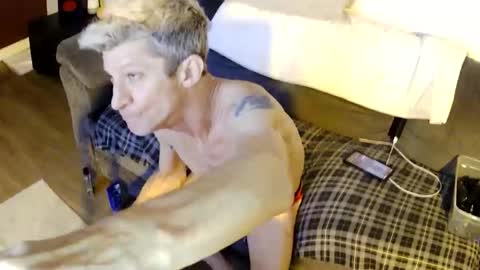 slutpuppy2026 online show from May 26, 2026, 6:09 am