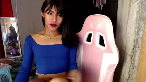 Snapshot of slutqueen_raz chatting on December 8, 2024, 10:52 am Raz online show from December 8, 2024, 10:52 am