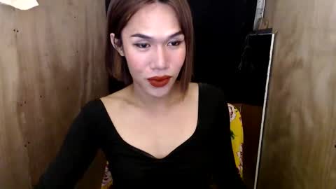 Snapshot of slutqueen_raz chatting on September 22, 2025, 11:51 pm Raz online show from September 22, 2025, 11:51 pm