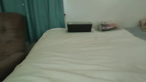 Snapshot of sluttamer72 chatting on April 2, 2026, 1:53 pm Jade and Thomas online show from April 2, 2026, 1:53 pm