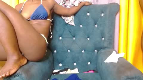 Snapshot of slutty_charmz chatting on October 11, 2025, 3:21 pm Bree online show from October 11, 2025, 3:21 pm