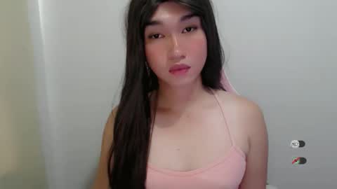 Snapshot of slutty_francine chatting on November 11, 2025, 6:02 am FRANCINE online show from November 11, 2025, 6:02 am