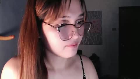 slutty_hannaxx online show from March 1, 2026, 7:49 pm