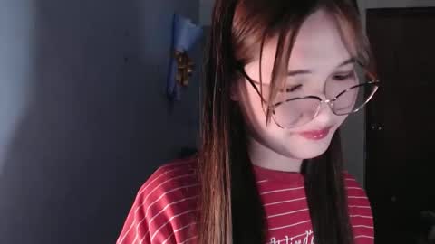 slutty_hannaxx online show from May 11, 2026, 3:56 am