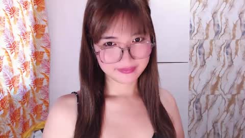 slutty_hannaxx online show from July 17, 2026, 11:20 pm