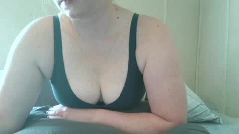 Snapshot of slutty_redhead3 chatting on June 25, 2026, 4:11 pm Slutty redhead3 online show from June 25, 2026, 4:11 pm