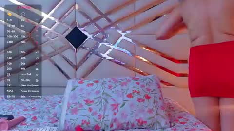Snapshot of sluttyandmature chatting on August 1, 2026, 12:37 pm MARCELA online show from August 1, 2026, 12:37 pm
