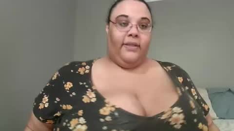 Snapshot of sluttyjess31 chatting on April 1, 2026, 2:25 pm Jessica online show from April 1, 2026, 2:25 pm
