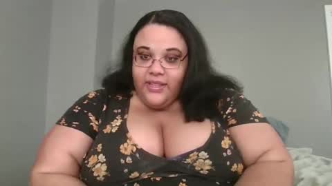 Snapshot of sluttyjess31 chatting on April 22, 2026, 2:40 pm Jessica online show from April 22, 2026, 2:40 pm