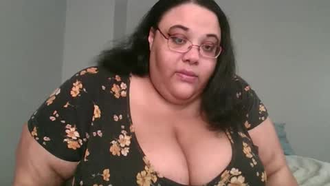 Snapshot of sluttyjess31 chatting on April 25, 2026, 2:03 pm Jessica online show from April 25, 2026, 2:03 pm