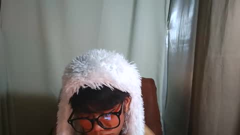 sluttypatotie online show from November 11, 2025, 12:49 pm