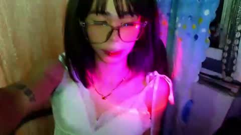 Snapshot of sluttypatotie chatting on May 19, 2026, 4:57 pm sluttypatotie online show from May 19, 2026, 4:57 pm