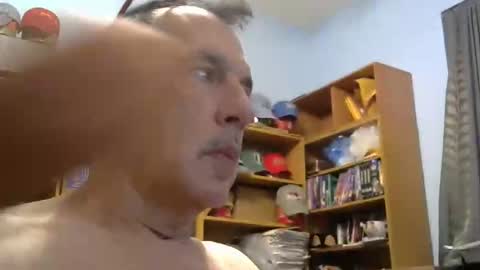 Snapshot of sluttyslave81 chatting on January 6, 2026, 6:50 am sluttyslave81 online show from January 6, 2026, 6:50 am