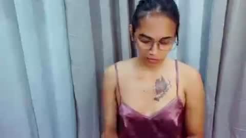 sluttyyesha online show from July 15, 2026, 11:48 am