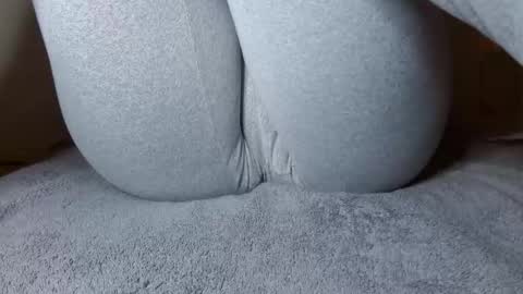 sluuttywife2026 online show from February 5, 2026, 2:38 am