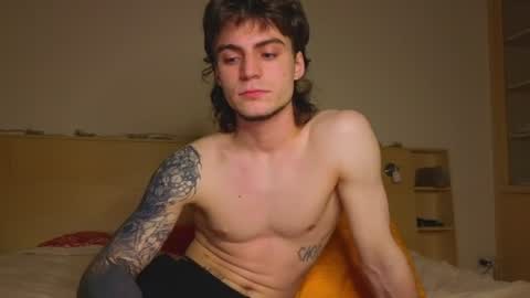 Snapshot of sly_gus chatting on June 24, 2026, 7:57 pm Gus online show from June 24, 2026, 7:57 pm