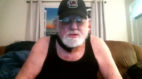 Snapshot of slydevil_sc chatting on April 3, 2026, 7:23 pm Sly online show from April 3, 2026, 7:23 pm