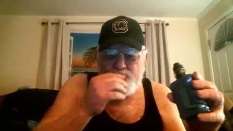 Snapshot of slydevil_sc chatting on April 7, 2026, 4:57 am Sly online show from April 7, 2026, 4:57 am