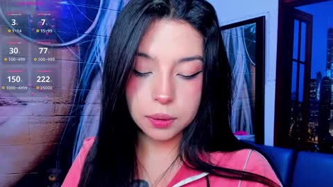 Mariana Torres online show from December 27, 2024, 2:12 pm