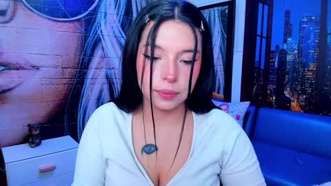 Mariana Torres online show from February 5, 2025, 2:05 pm