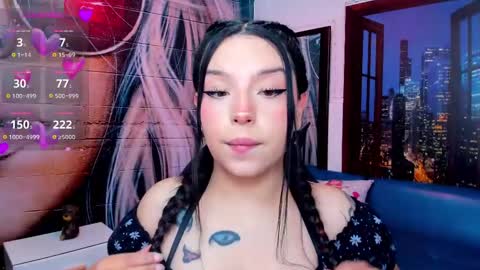 Mariana Torres online show from March 1, 2025, 1:07 pm